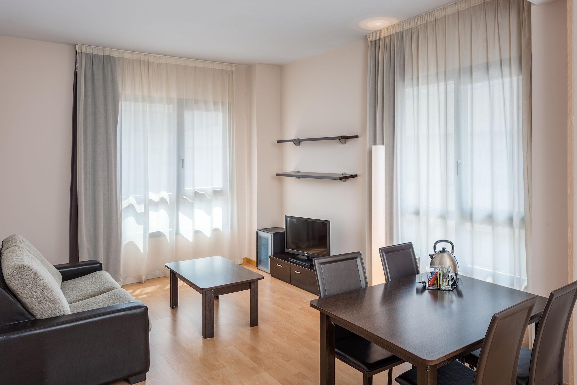 Madrid Airport Suites, Affiliated By Melia Zewnętrze zdjęcie