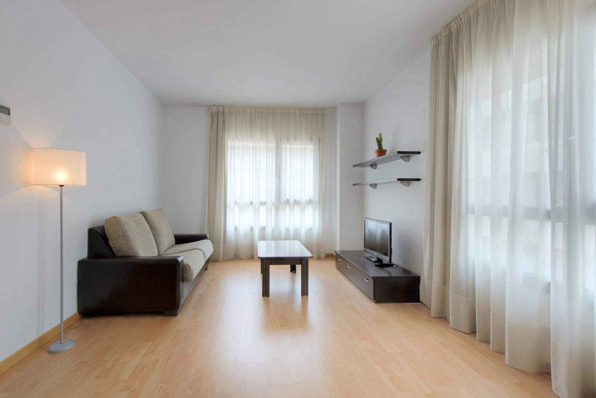 Madrid Airport Suites, Affiliated By Melia Zewnętrze zdjęcie