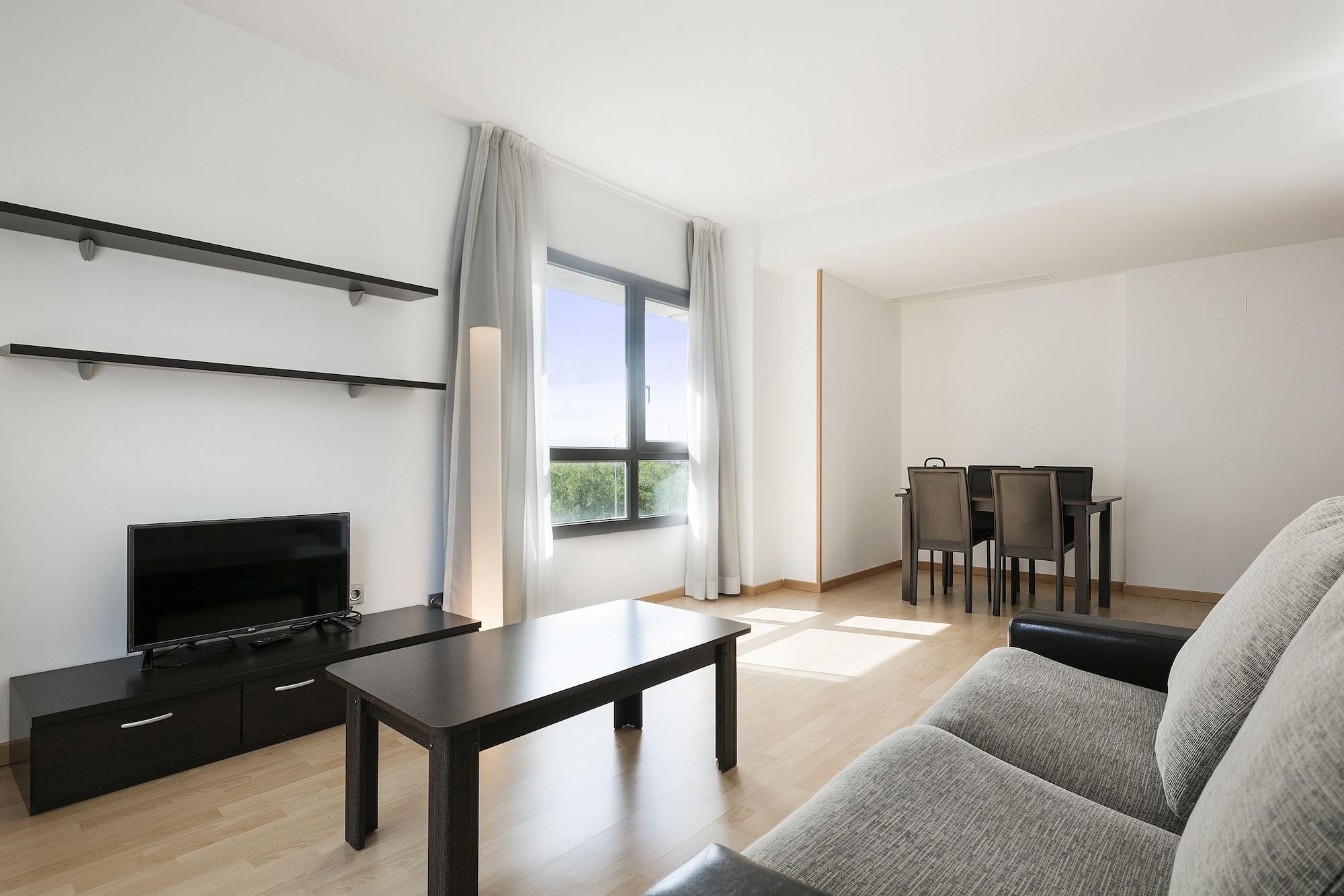 Madrid Airport Suites, Affiliated By Melia Zewnętrze zdjęcie