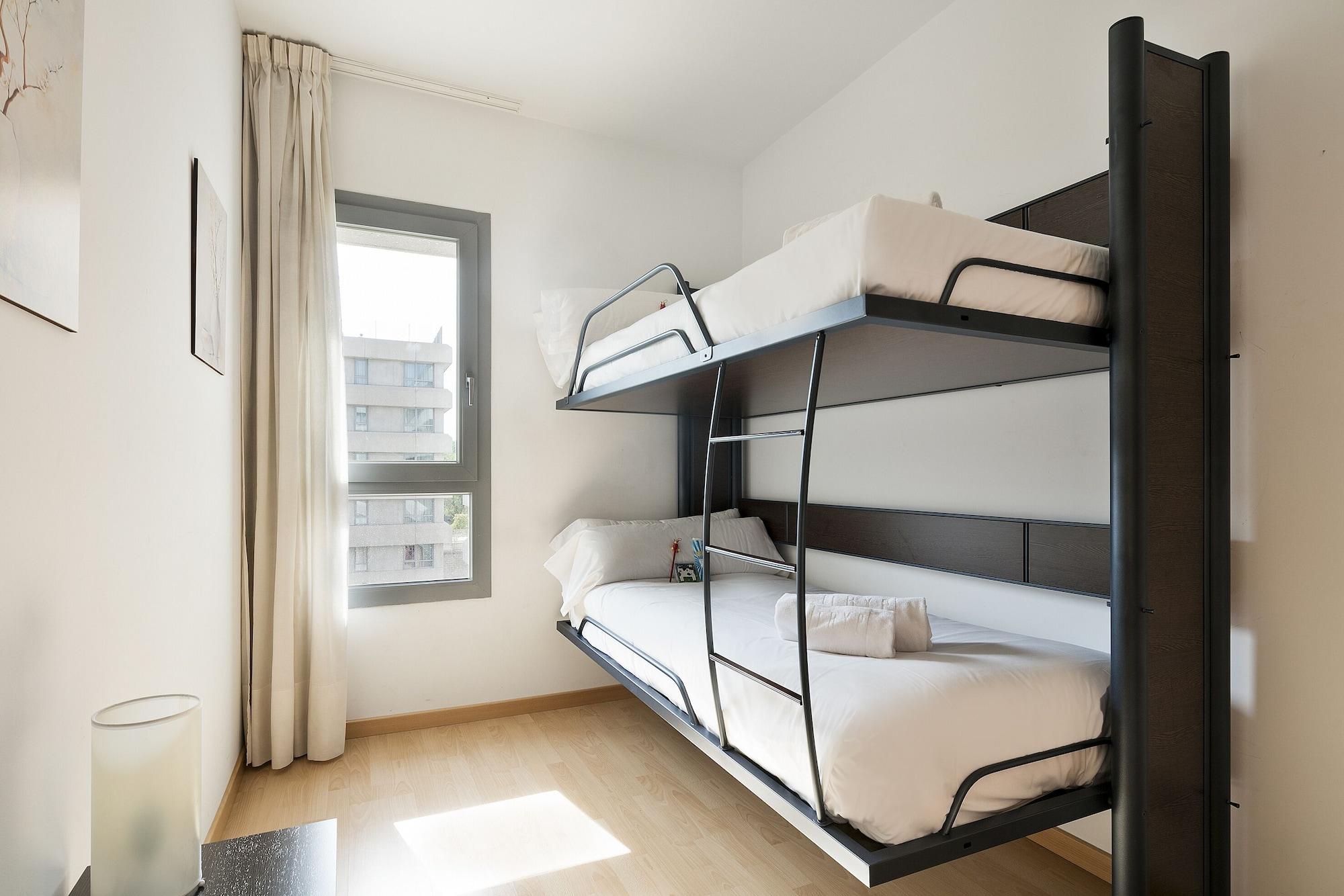 Madrid Airport Suites, Affiliated By Melia Zewnętrze zdjęcie