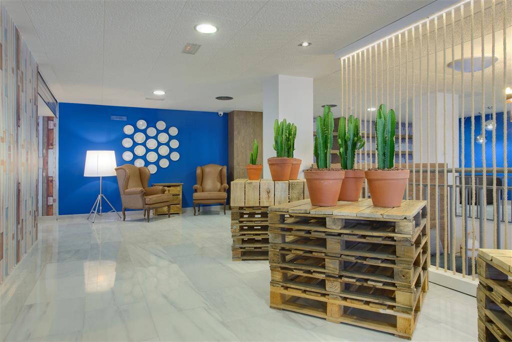 Madrid Airport Suites, Affiliated By Melia Wnętrze zdjęcie